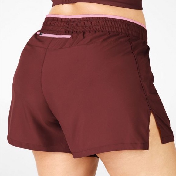 Fabletics Hali Run Short 3.5 - Picture 7 of 8